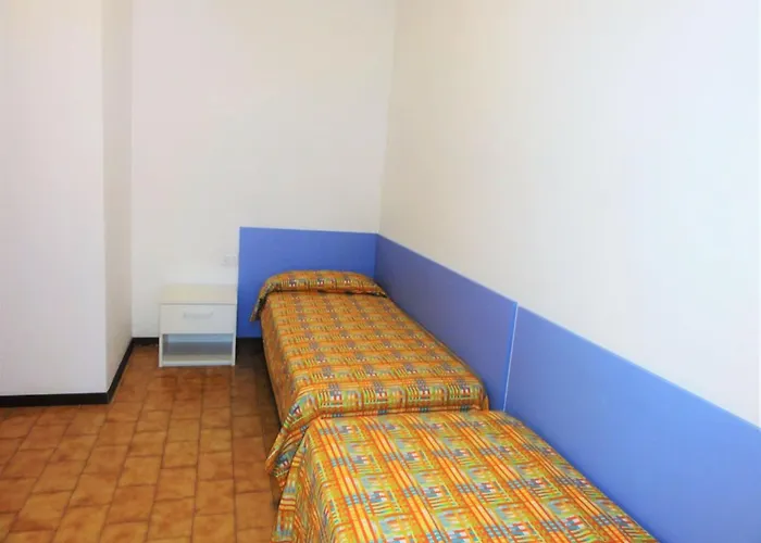 With Private Entrance Апартаменти Бібіоне