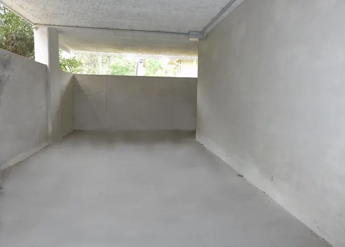 With Private Entrance